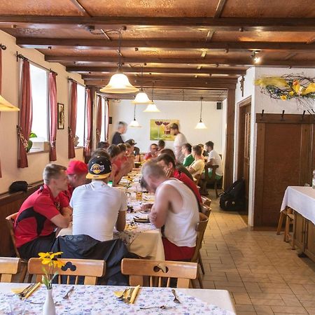 ホテルLandgasthof Sternbrau Wachenroth エクステリア 写真