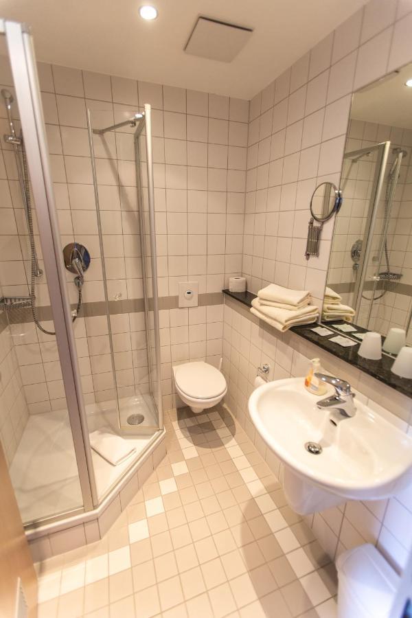 ホテルLandgasthof Sternbrau Wachenroth エクステリア 写真